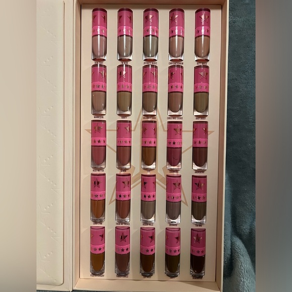 Jeffree Star VAULT The Nude Liquid Lipstick - Picture 4 of 5